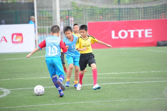 Khai mạc giải bóng đá nhi đồng toàn quốc “Thách thức Lotteria Cup 2015" ảnh 4